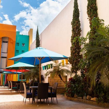 Happy Express Hotel Oaxaca Экстерьер фото