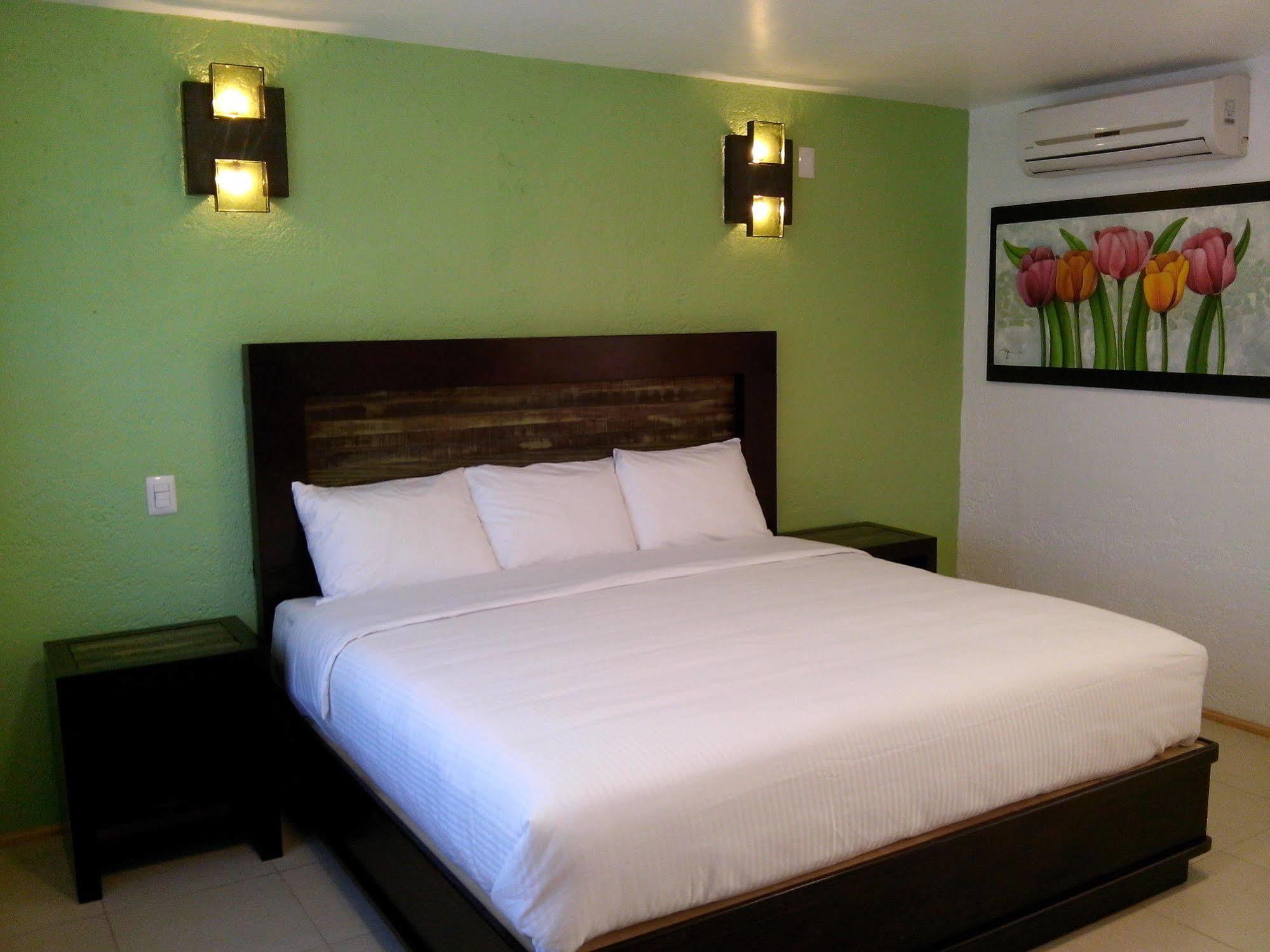 Happy Express Hotel Oaxaca Экстерьер фото