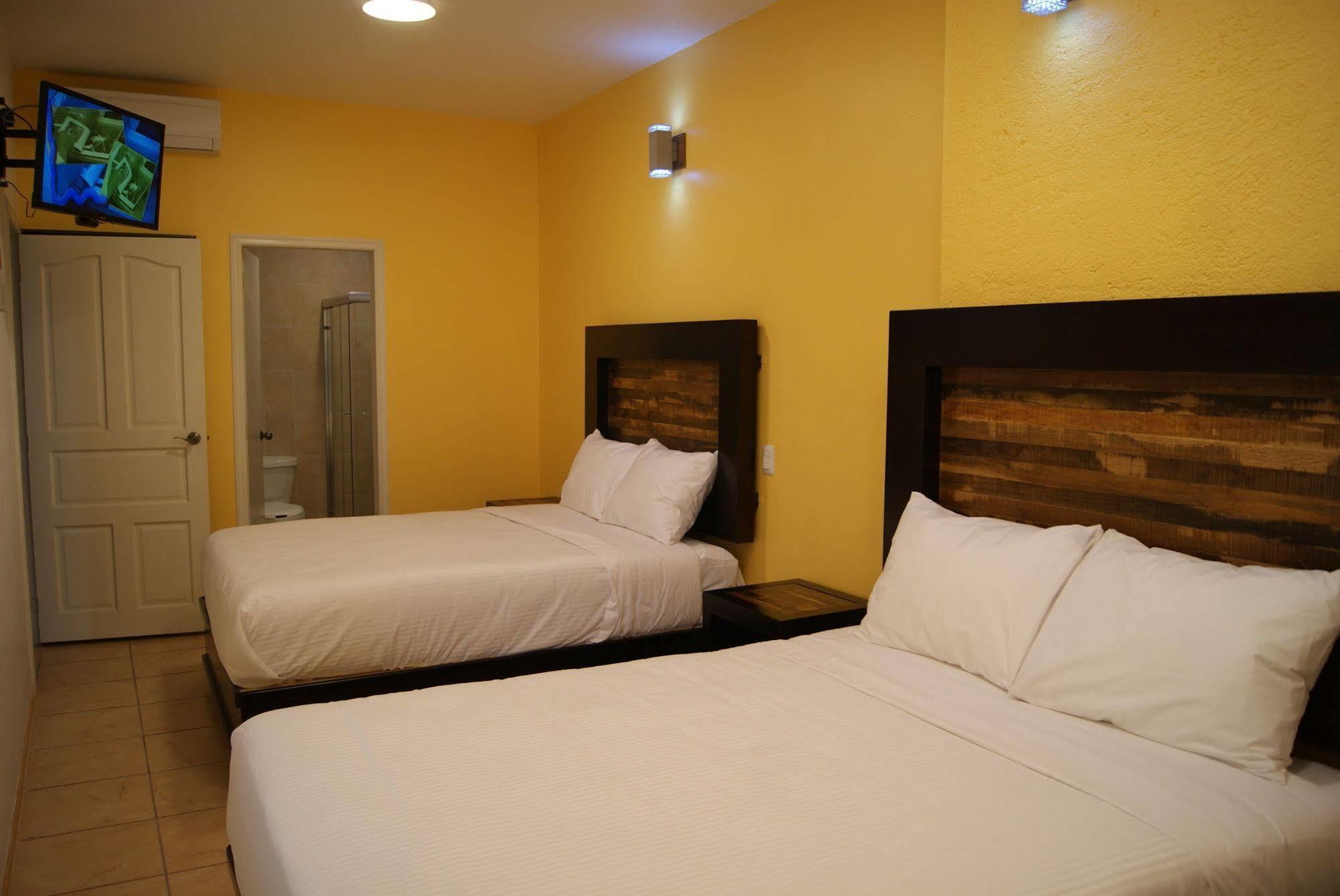 Happy Express Hotel Oaxaca Экстерьер фото
