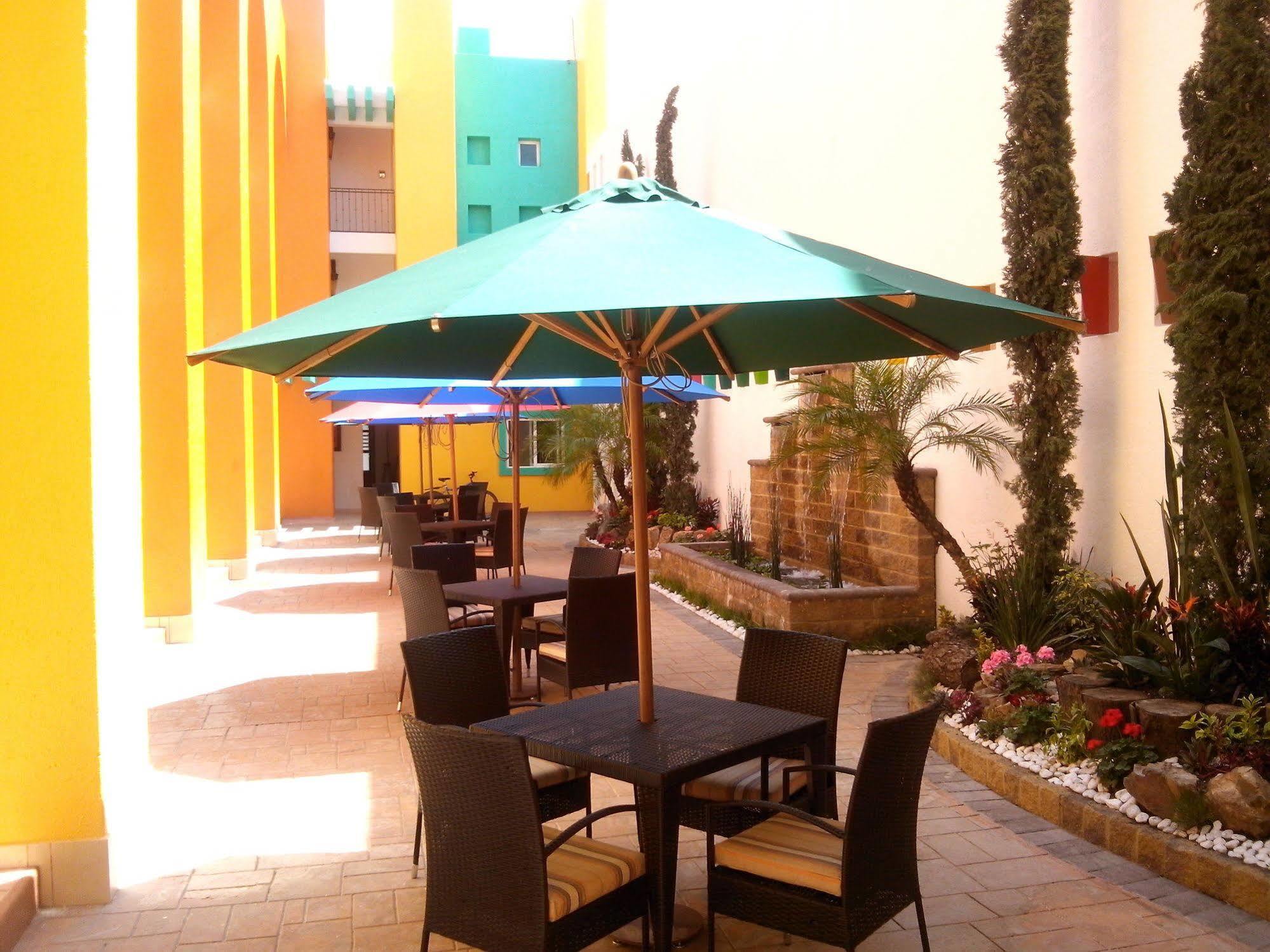 Happy Express Hotel Oaxaca Экстерьер фото