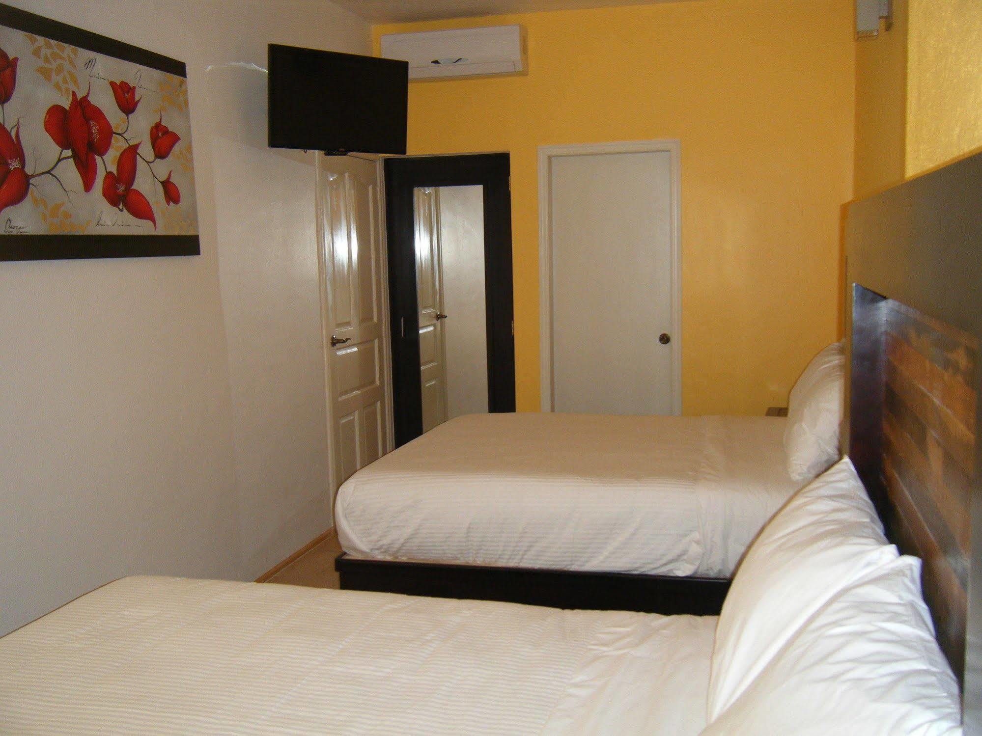 Happy Express Hotel Oaxaca Экстерьер фото
